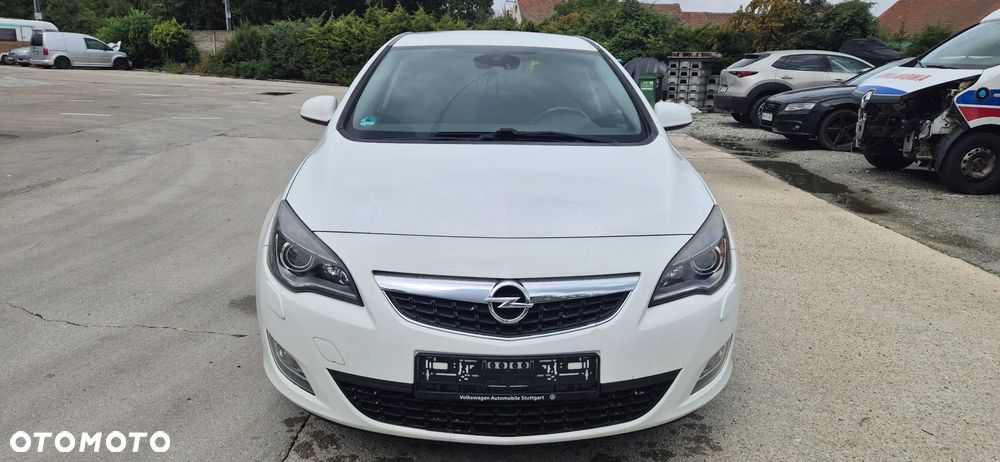 Opel Astra - 1