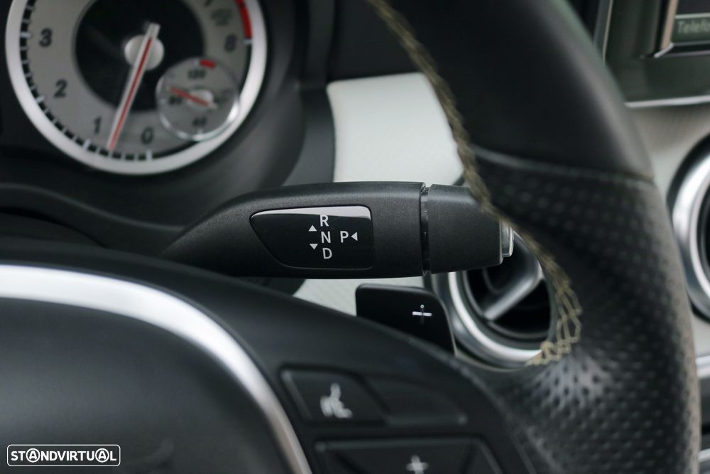 Mercedes-Benz A 250 BlueEfficiency Aut. - 19