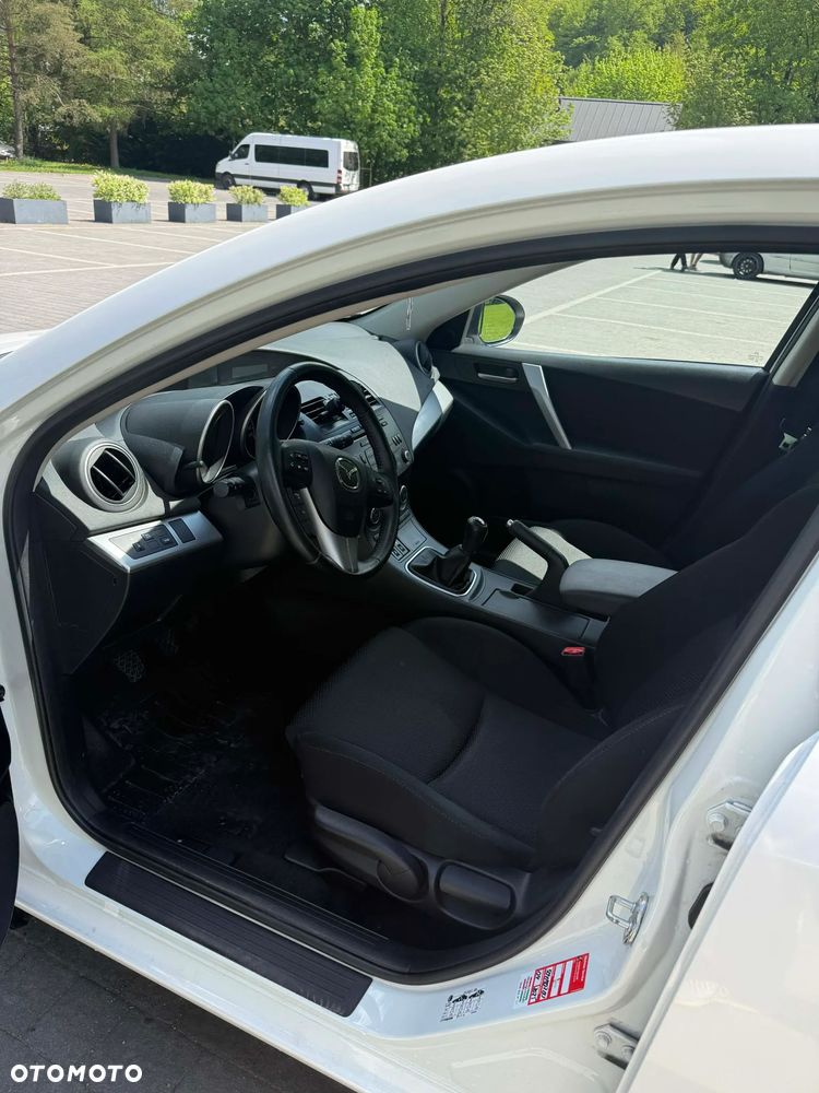 Mazda 3 1.6 Sport Active - 11