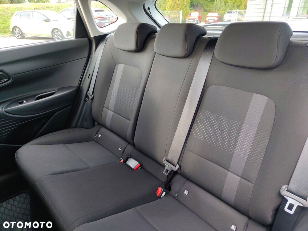 Hyundai i20 1.2 Modern - 17