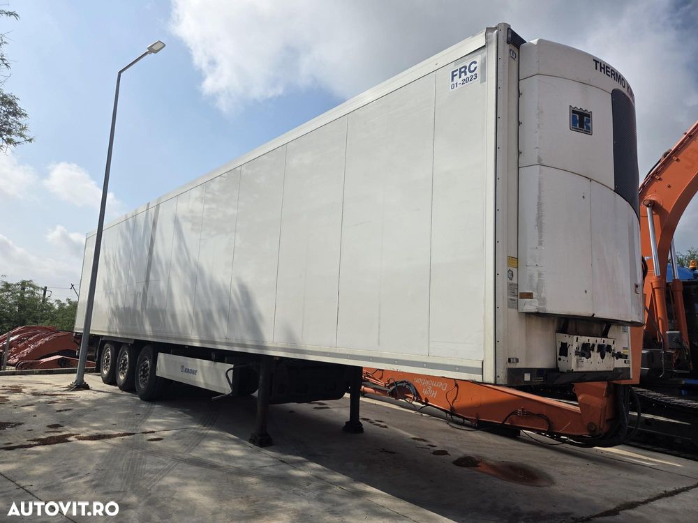 Krone model SD/R, THERMO KING SLXe, 2017, 758.847km, anv BUNE 80%, axa liftabila, axe JOST, TUV, rulata in GERMANIA, posibilitate leasing, STARE BUNA-PROMOTIE 15.900 EUR+Tva - 2