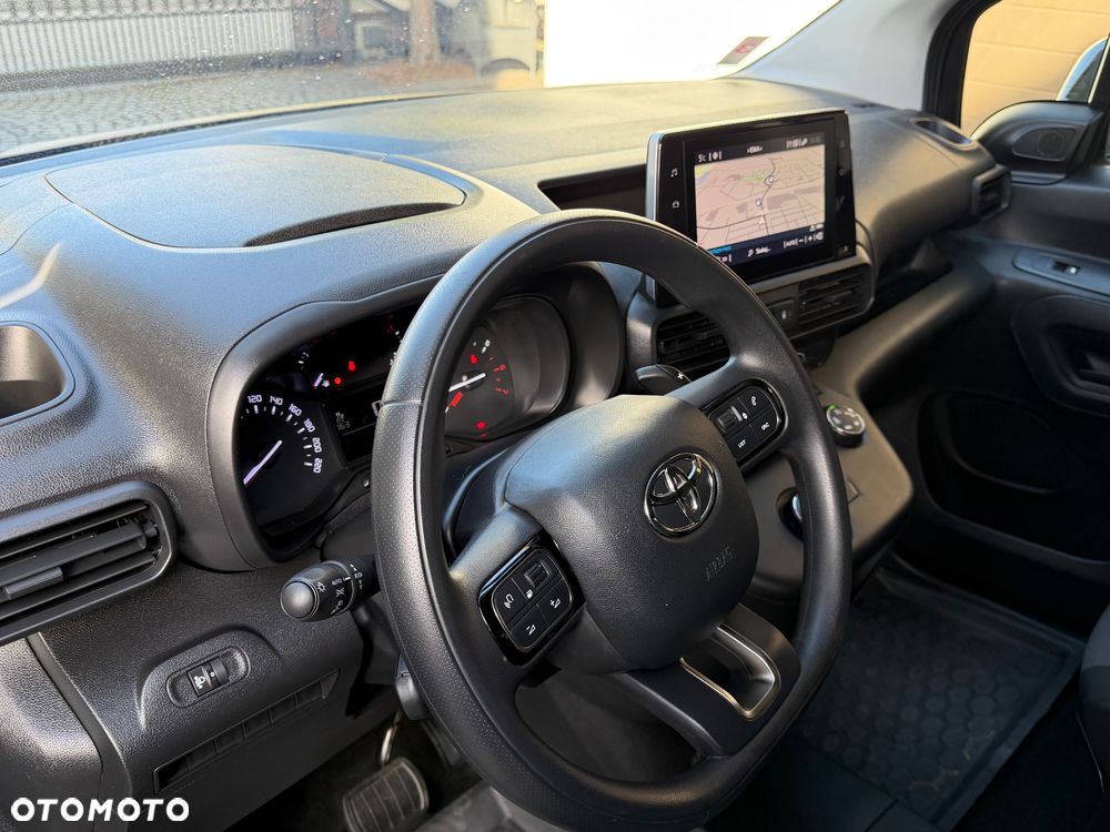 Toyota Proace city - 18