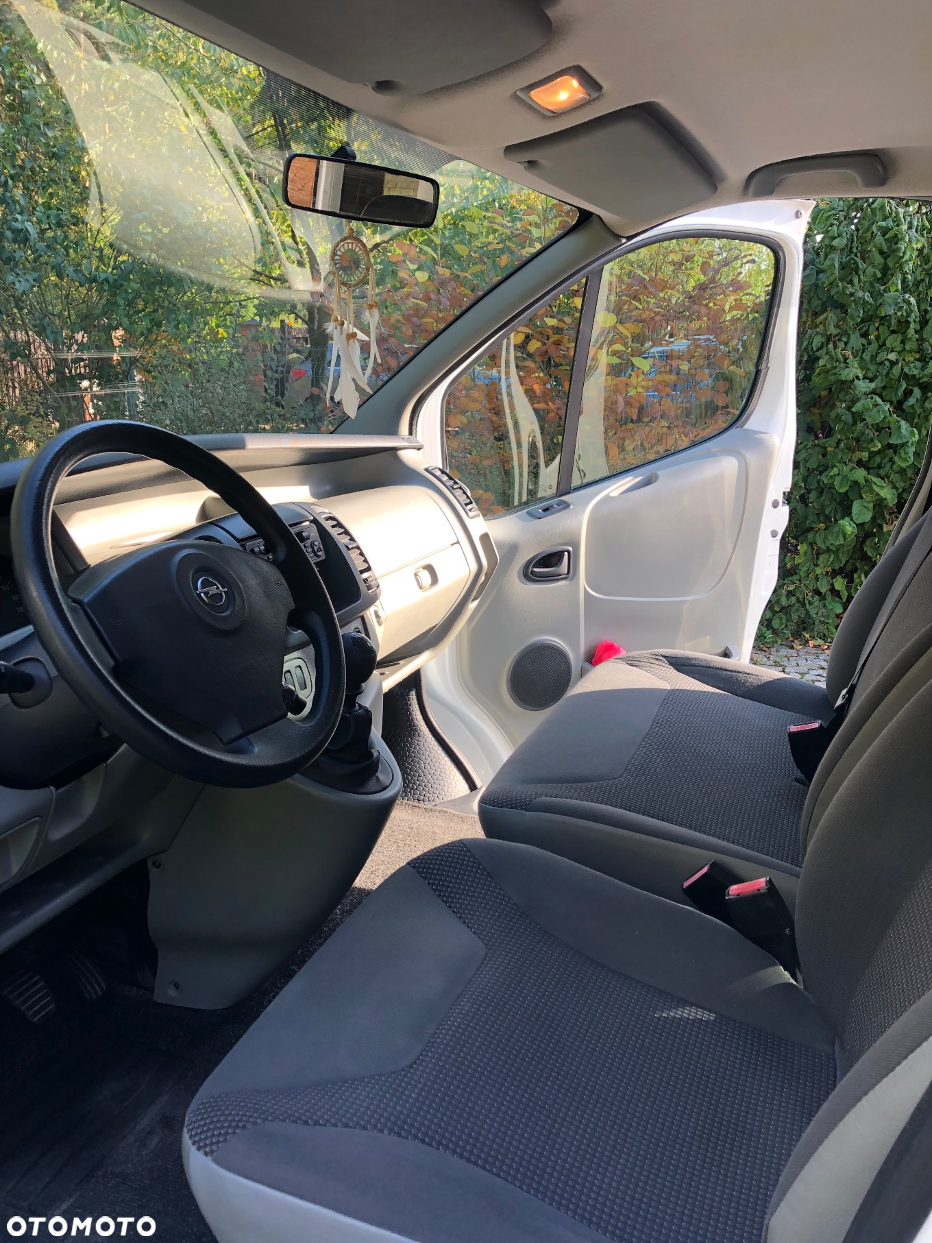 Opel VIVARO - 8