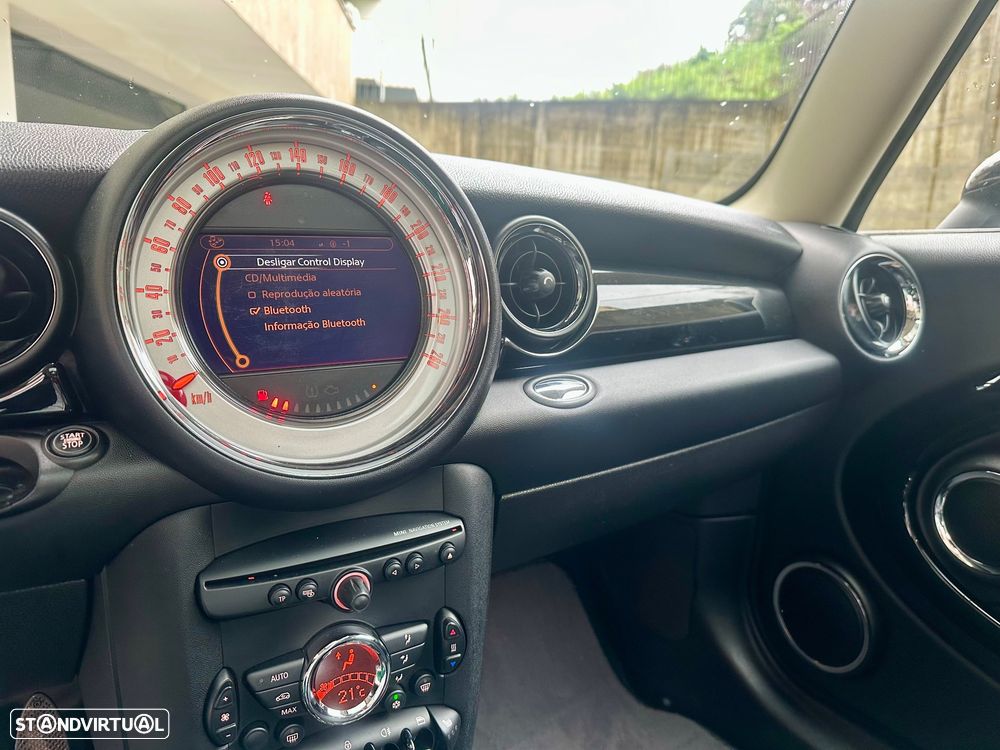 MINI 3 Portas Cooper D - 9