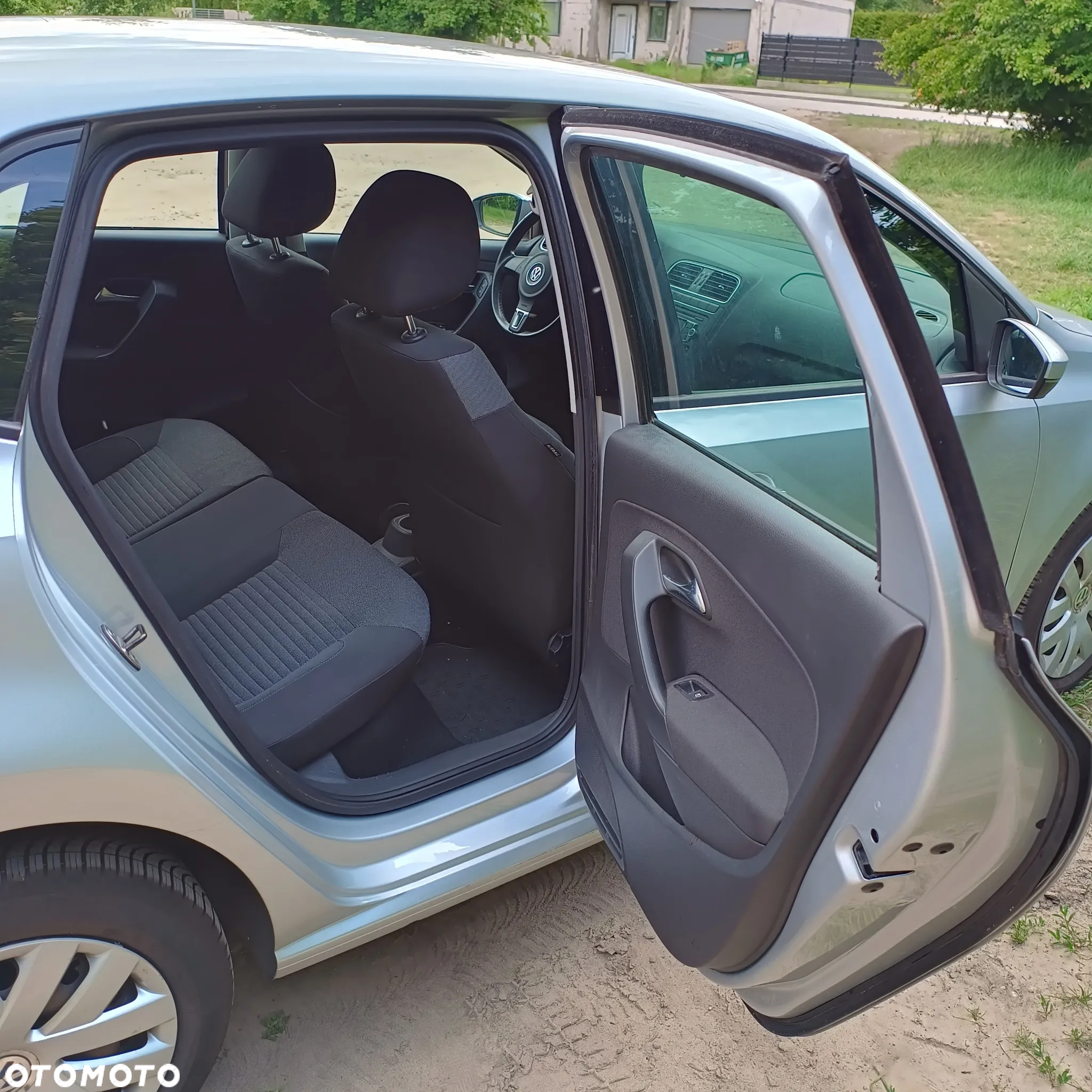 Volkswagen Polo 1.4 16V Comfortline - 11