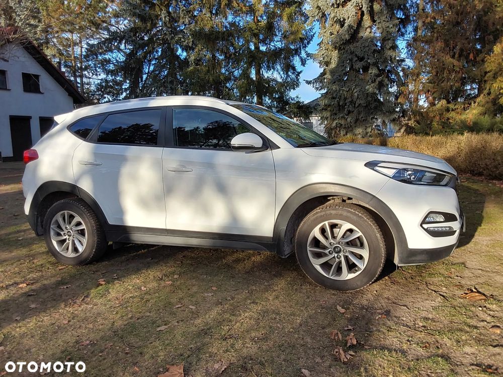 Hyundai Tucson 1.6 GDI BlueDrive GO 2WD - 5