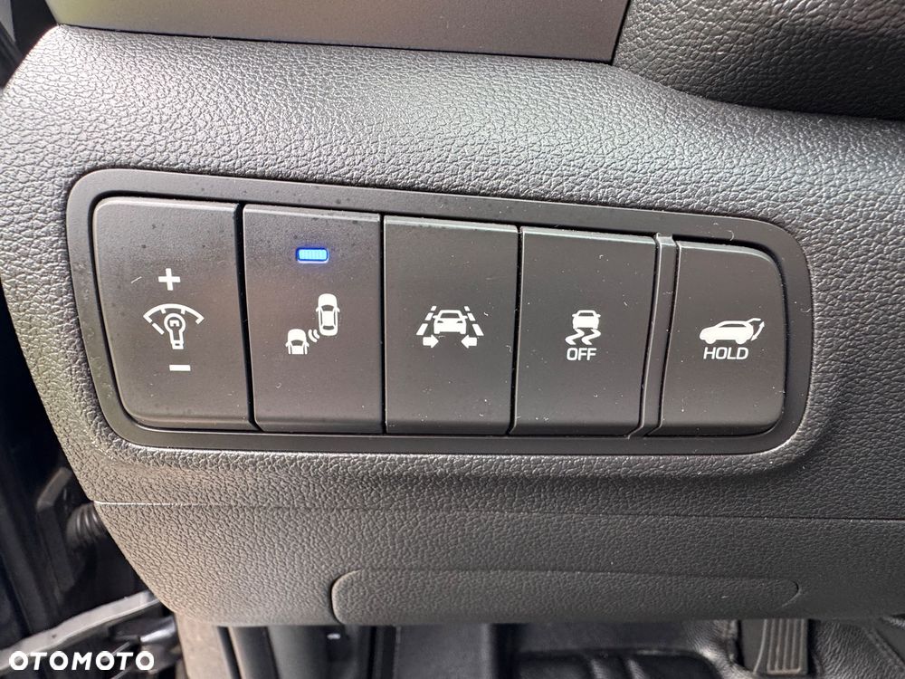 Hyundai Tucson 2.0 CRDI 4WD Automatik Premium - 36