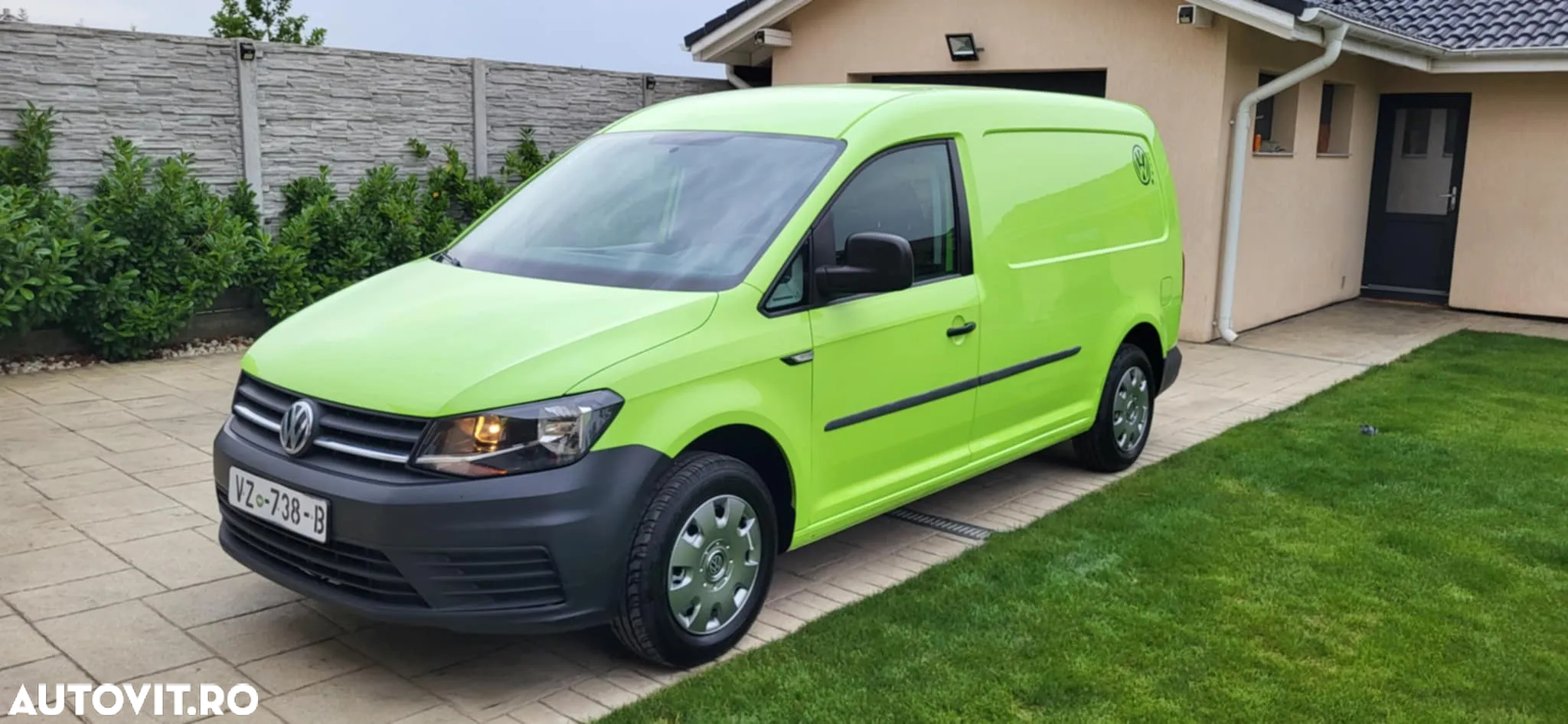 Volkswagen Caddy - 3