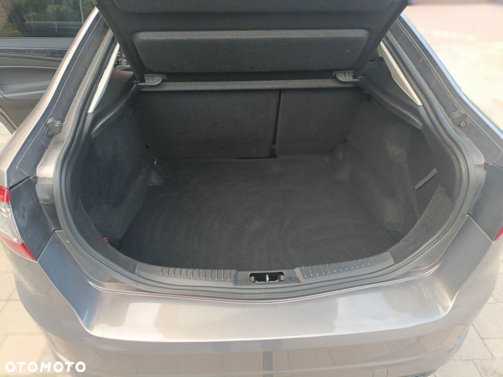 Ford Mondeo 1.8 TDCi Gold X - 37