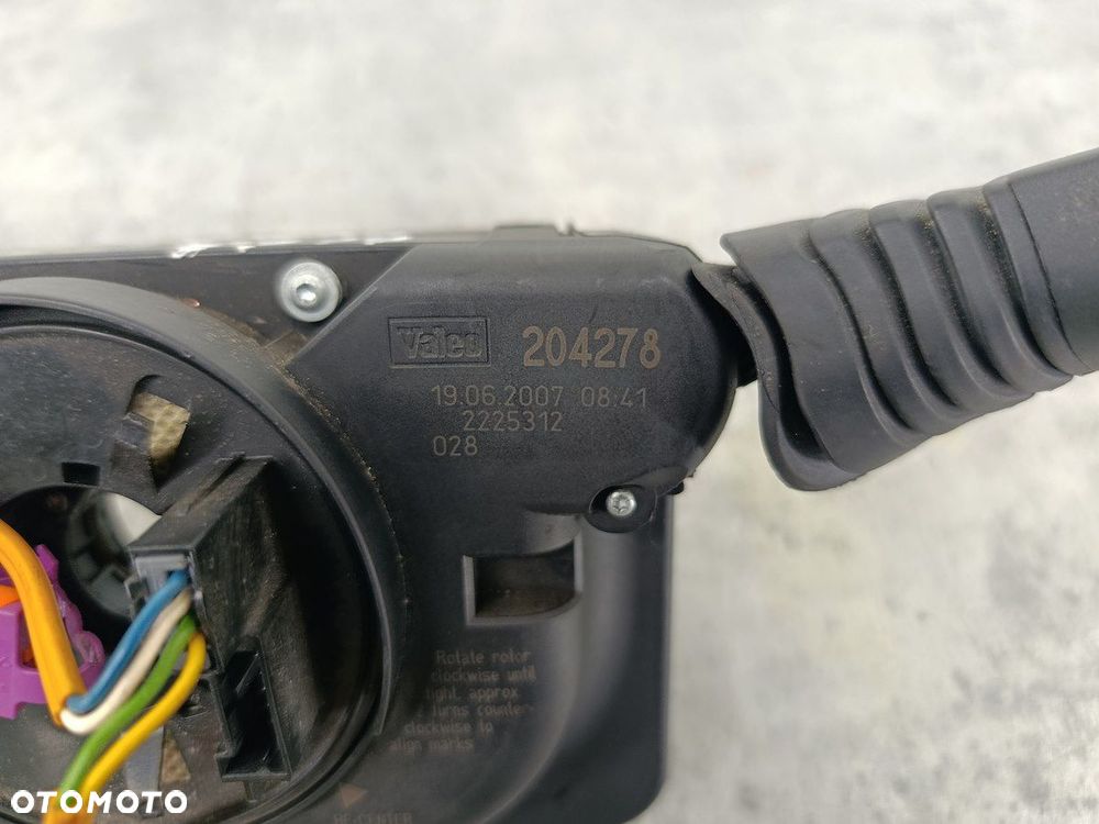 PRZEŁĄCZNIK ZESPOLONY OPEL ZAFIRA B 13250226GH 204278  VALEO 1.6 16V - 7