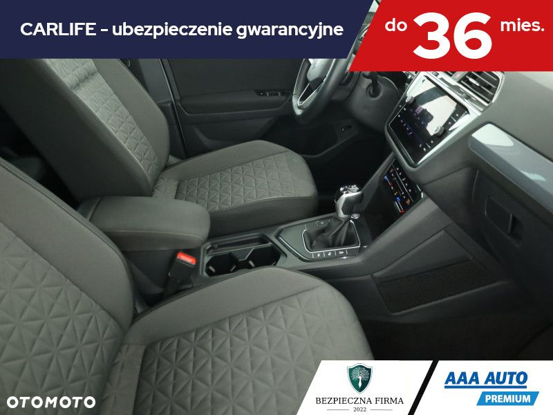 Volkswagen Tiguan - 8