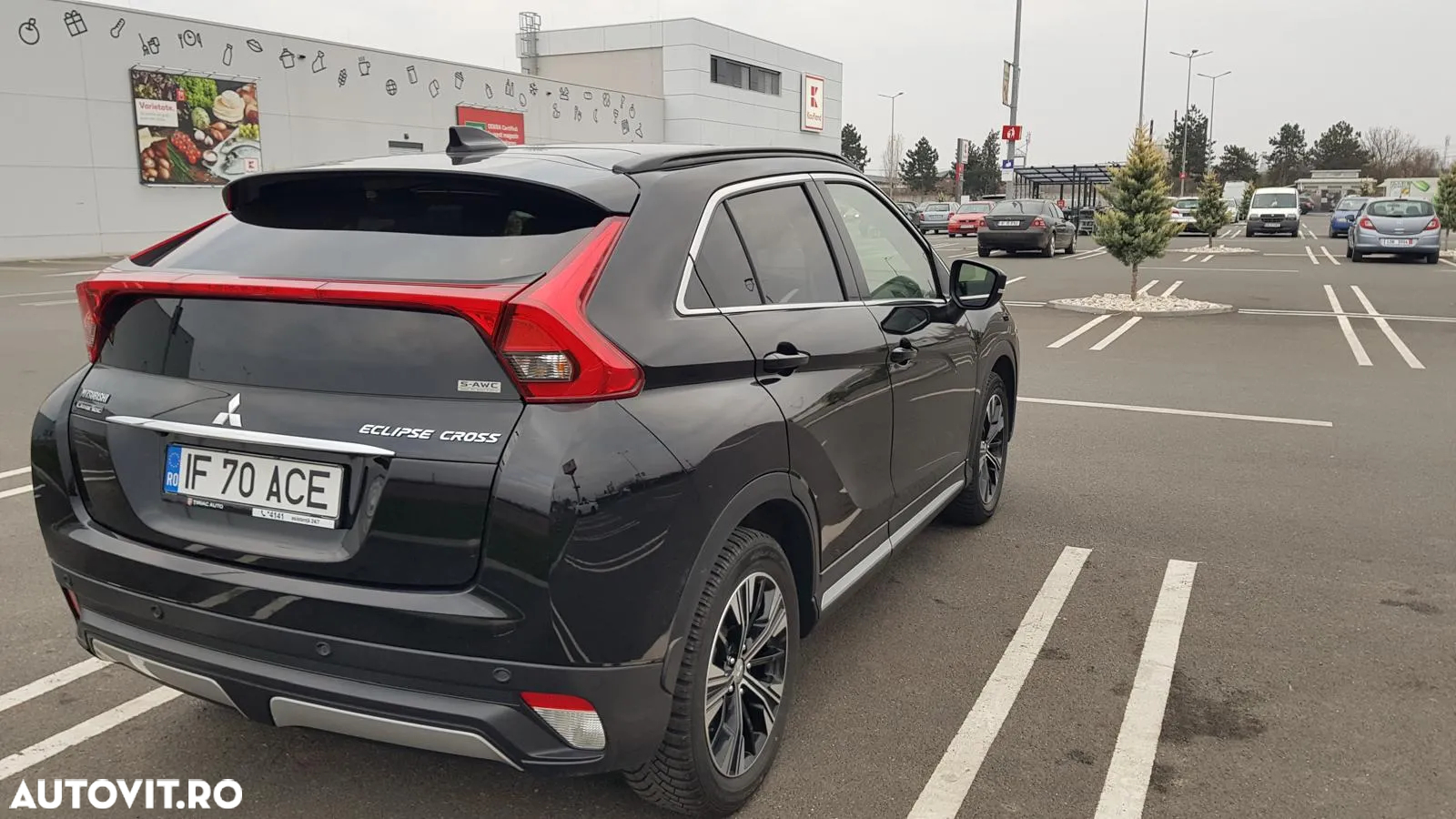 Mitsubishi Eclipse-Cross 1.5-litre 16-valve DOHC MIVEC 4X4 Instyle+ Aut. - 4