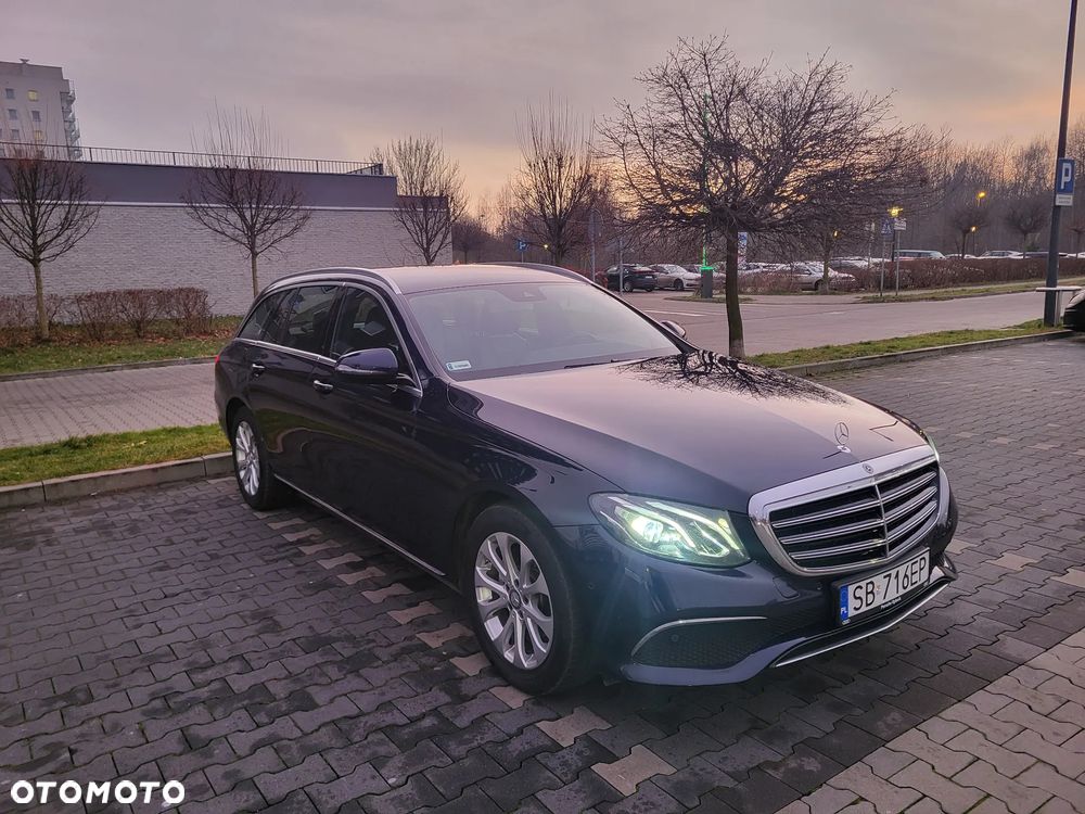 Mercedes-Benz Klasa E 220 d 9G-TRONIC - 9