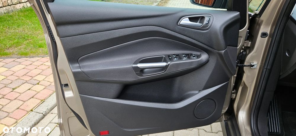 Ford C-MAX - 33