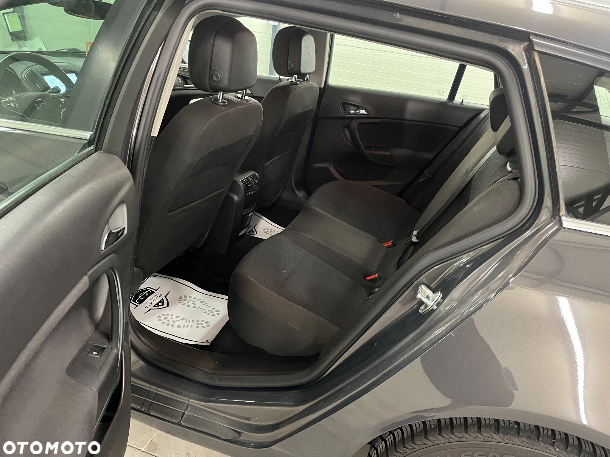 Opel Insignia 2.0 CDTI ecoFLEX Business Cosmo - 16