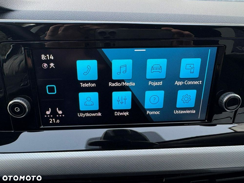 Volkswagen Golf - 21