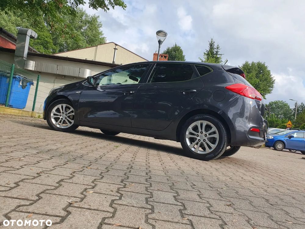 Kia Ceed 1.6 GDI XL - 37