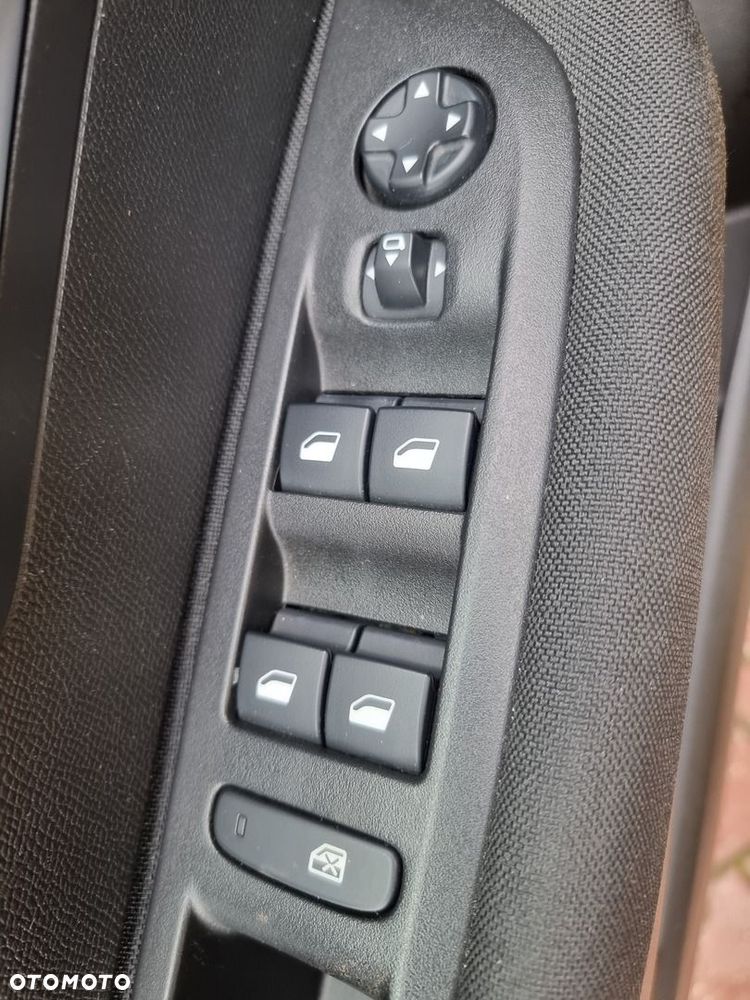 Peugeot 208 1.2 PureTech Active S&S - 30