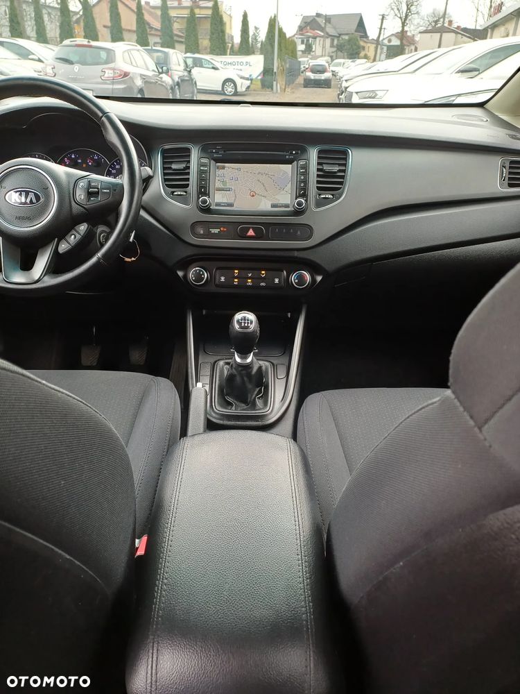 Kia Carens 1.7 CRDi 115 Dream Team Edition - 21