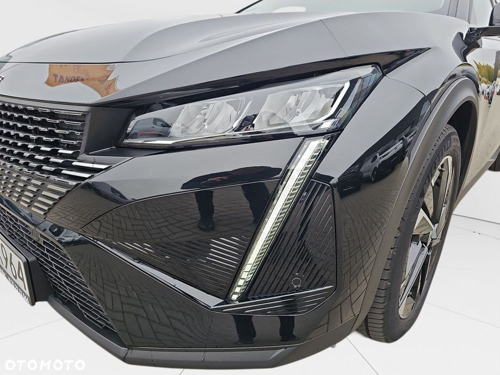 Peugeot 408 - 11