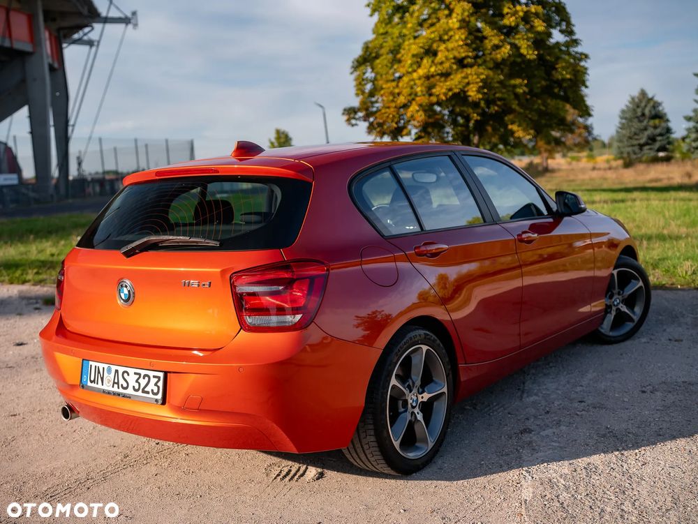 BMW Seria 1 116d DPF - 19
