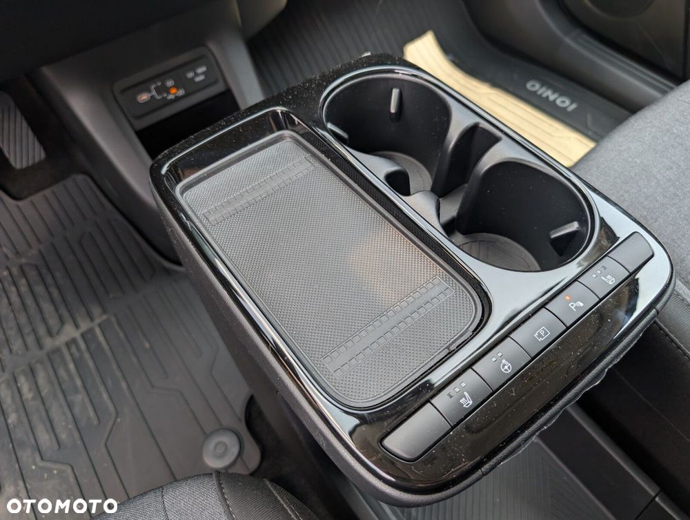 Hyundai IONIQ 5 63kWh Dynamiq - 24