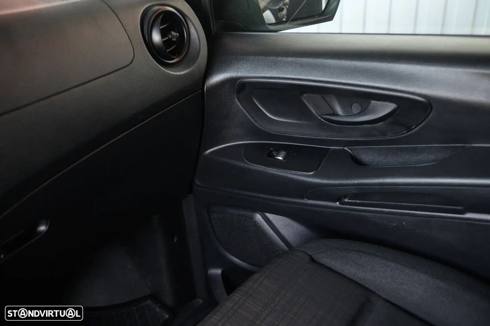 Mercedes-Benz Vito Tourer - 39