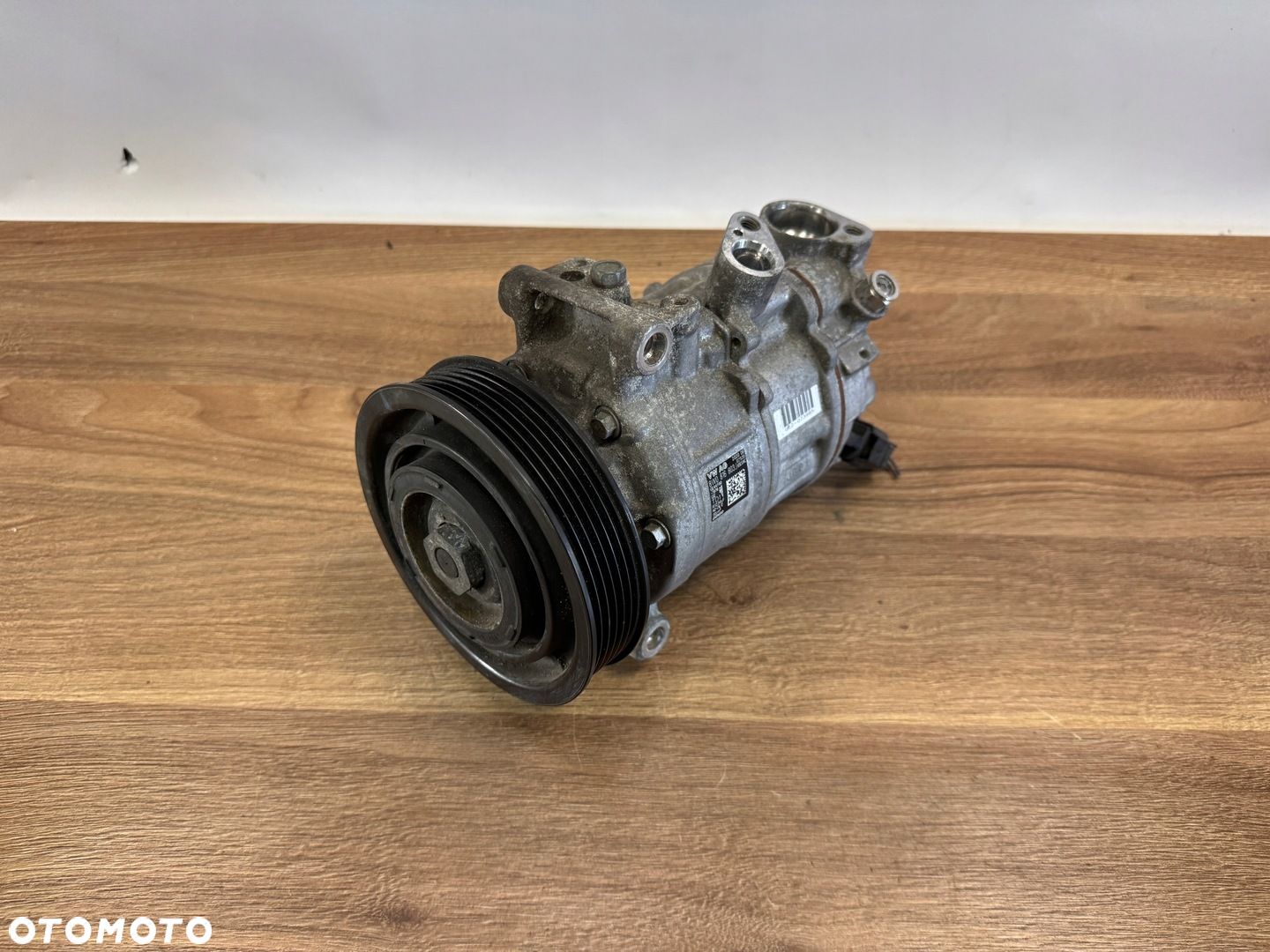 KOMPRESOR SPRĘŻARKA KLIMATYZACJI AUDI A4 B9 A5 F5 Q5 80A 8W0816803J - 1