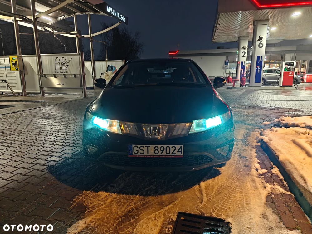 Honda Civic 1.8 Executive - 1