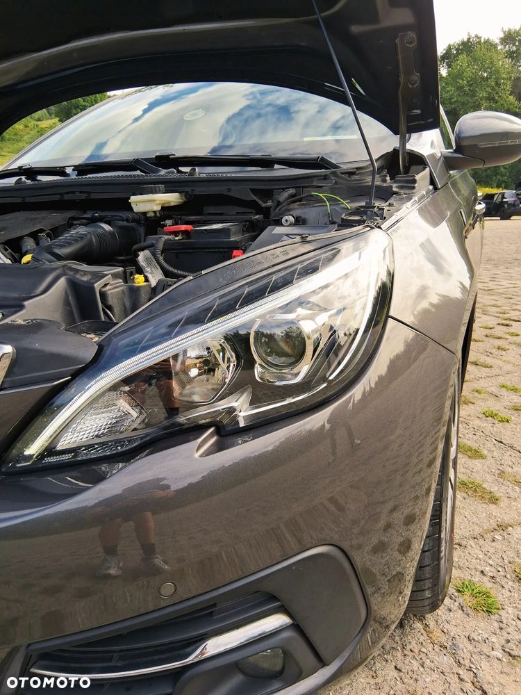 Peugeot 308 BlueHDi 130 EAT8 Stop & Start Tech Edition - 6