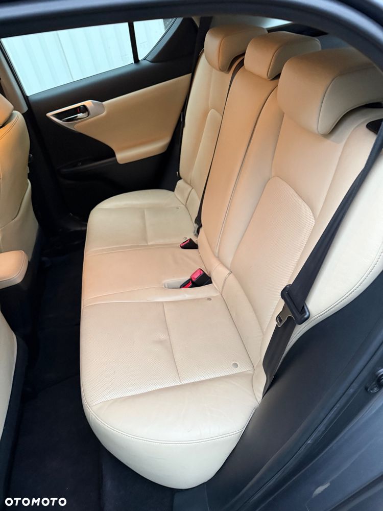 Lexus CT Luxury Line - 16