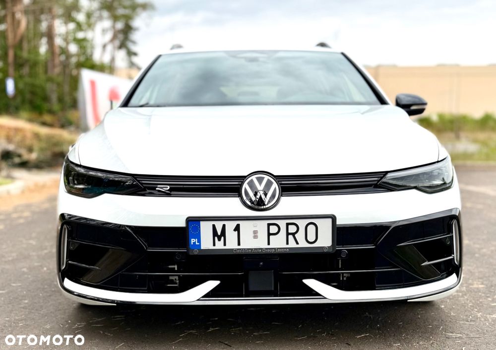 Volkswagen Golf 2.0 TSI 4Motion R DSG - 3