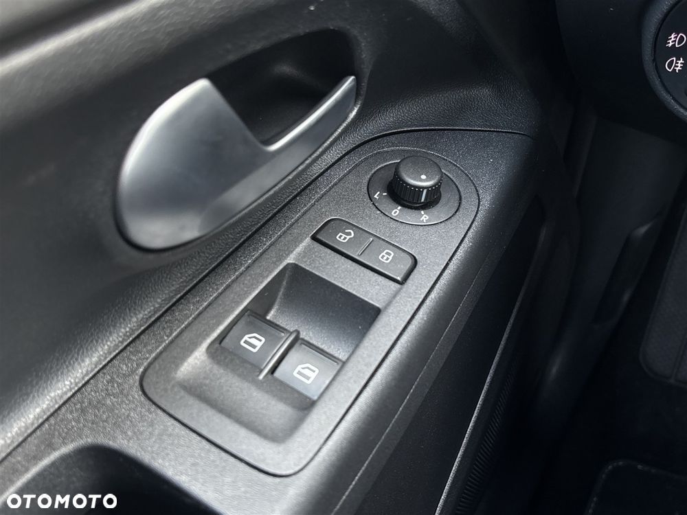 Volkswagen up! - 21