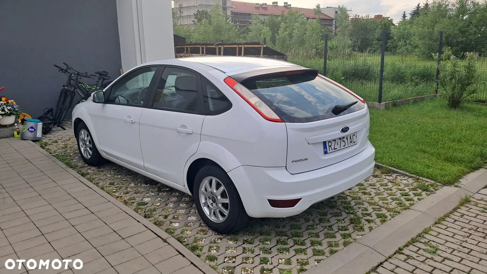 Ford Focus 1.6 TDCi Trend - 6