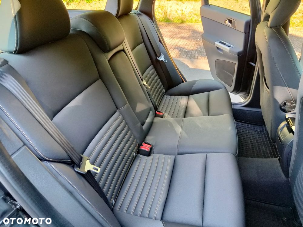 Volvo V50 2.0D Kinetic - 22