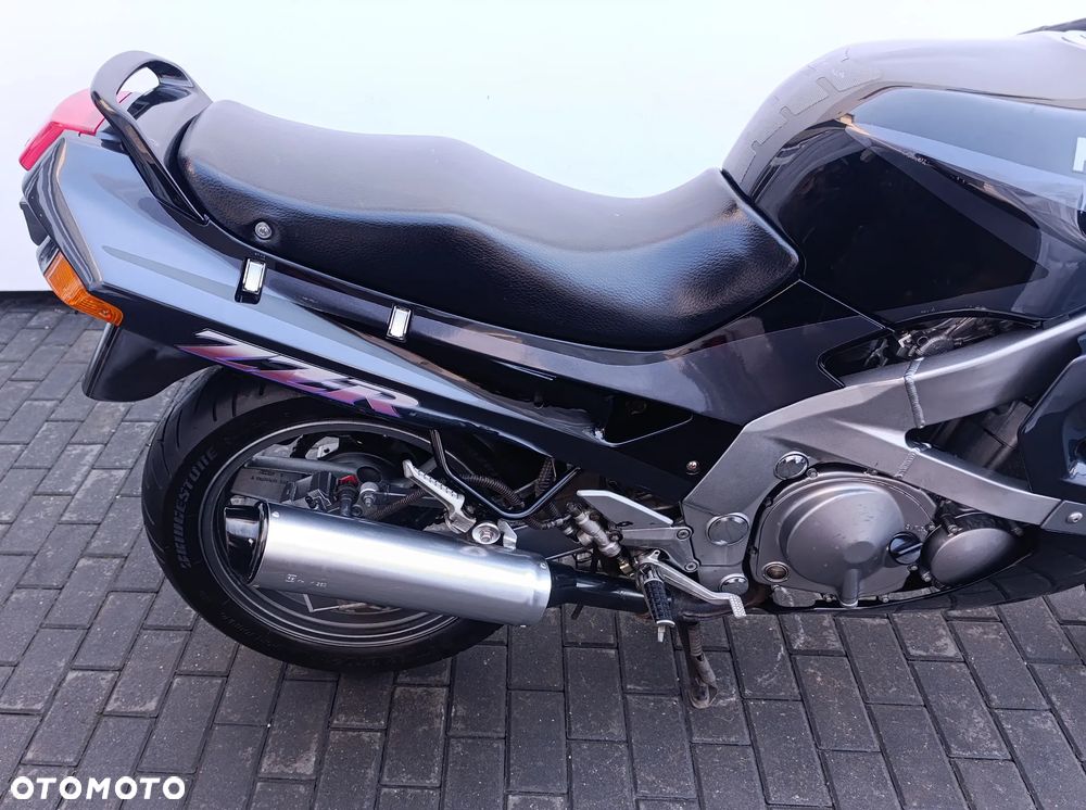 Kawasaki ZZR - 21