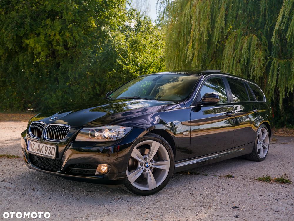 BMW Seria 3 325i Edition Exclusive - 16