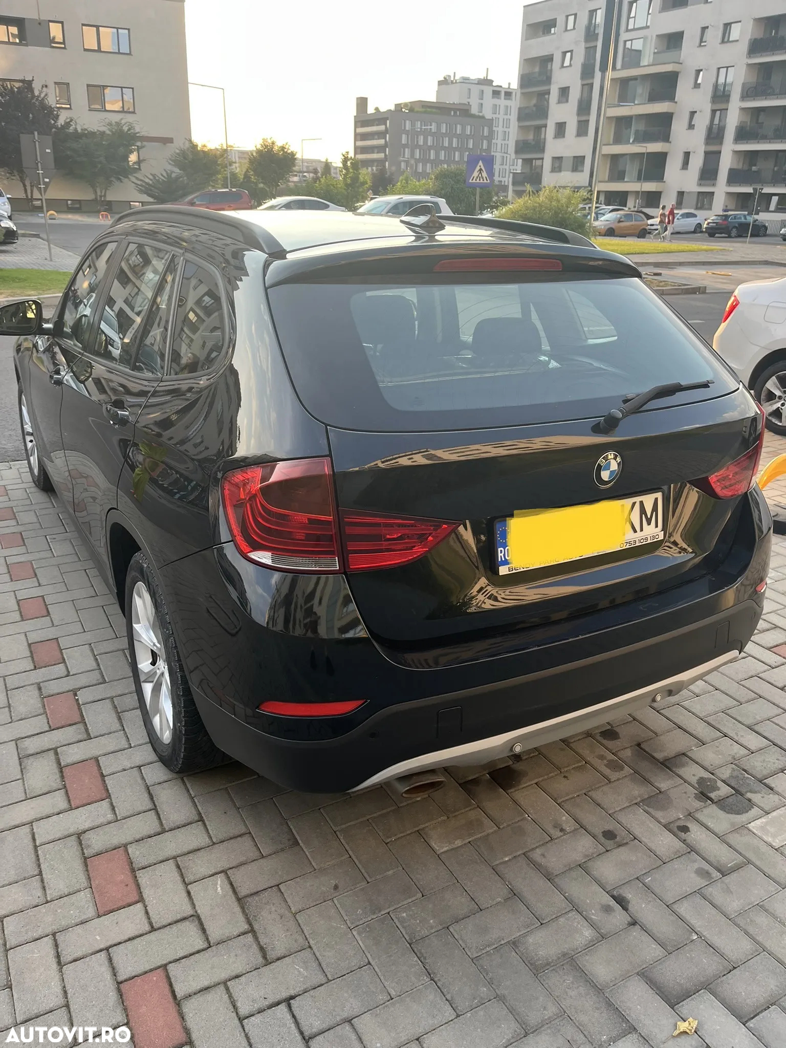 BMW X1 sDrive18d - 10