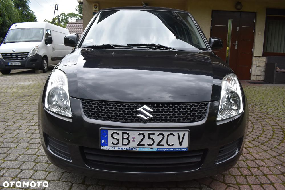 Suzuki Swift - 8