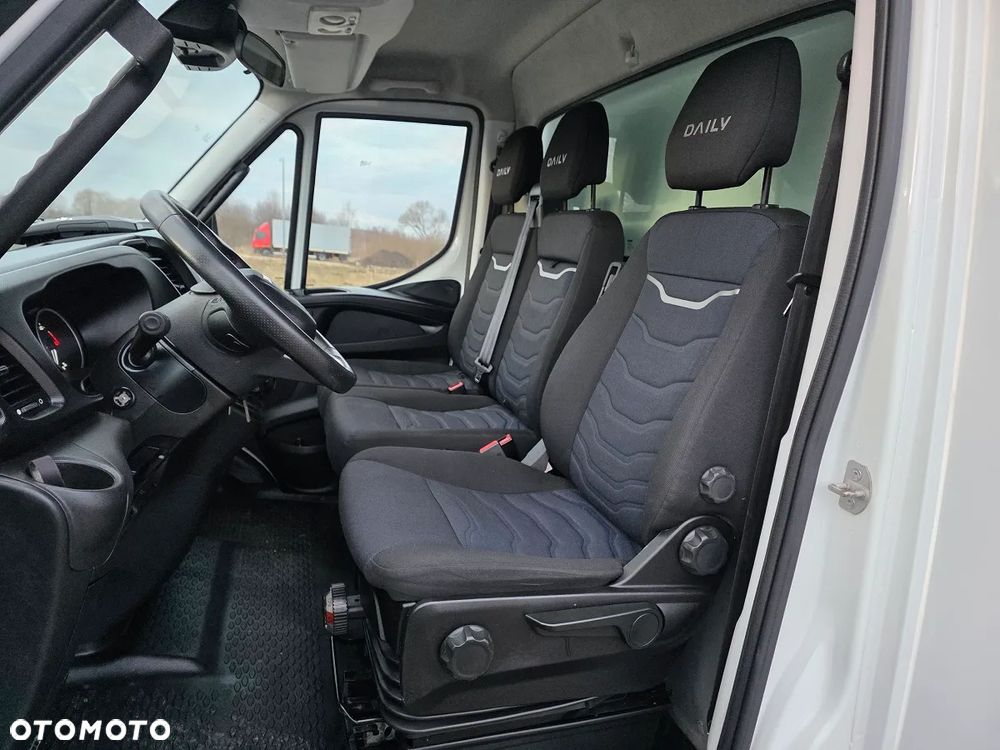 Iveco DAILY  50C18  12 PALET 6 METRÓW  KONTENER DMC 3.5T - 12