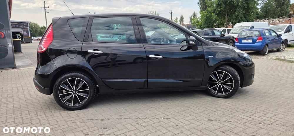 Renault Scenic dCi 130 FAP Bose Edition - 19