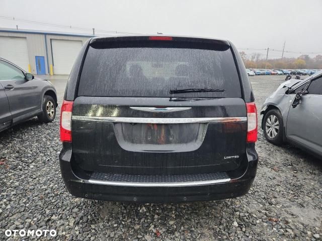 Chrysler Town & Country 3.6 Limited - 5