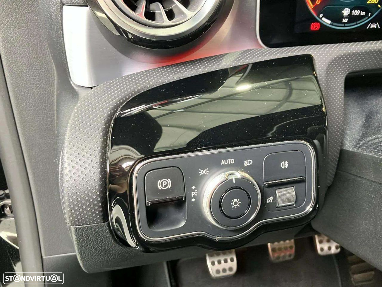 Mercedes-Benz CLA 200 - 13