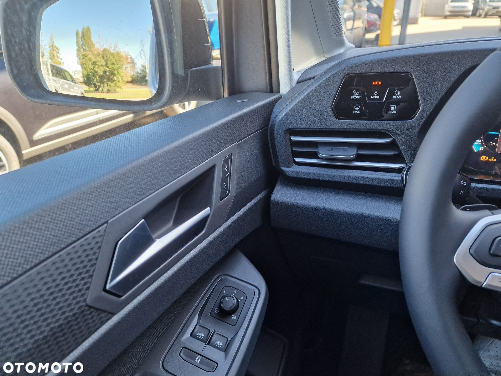 Volkswagen Caddy - 8