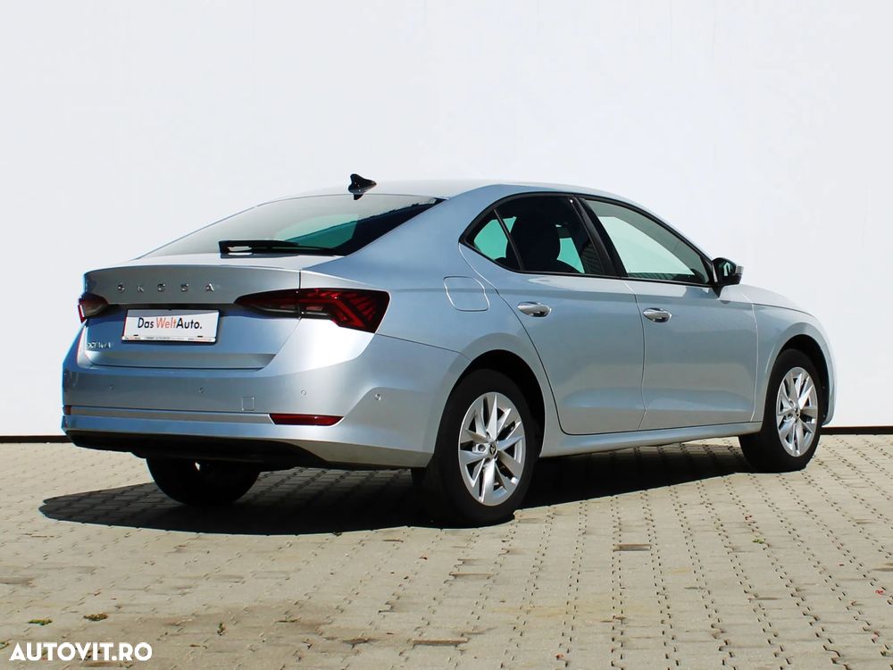 Skoda Octavia 2.0 TDI Style - 6
