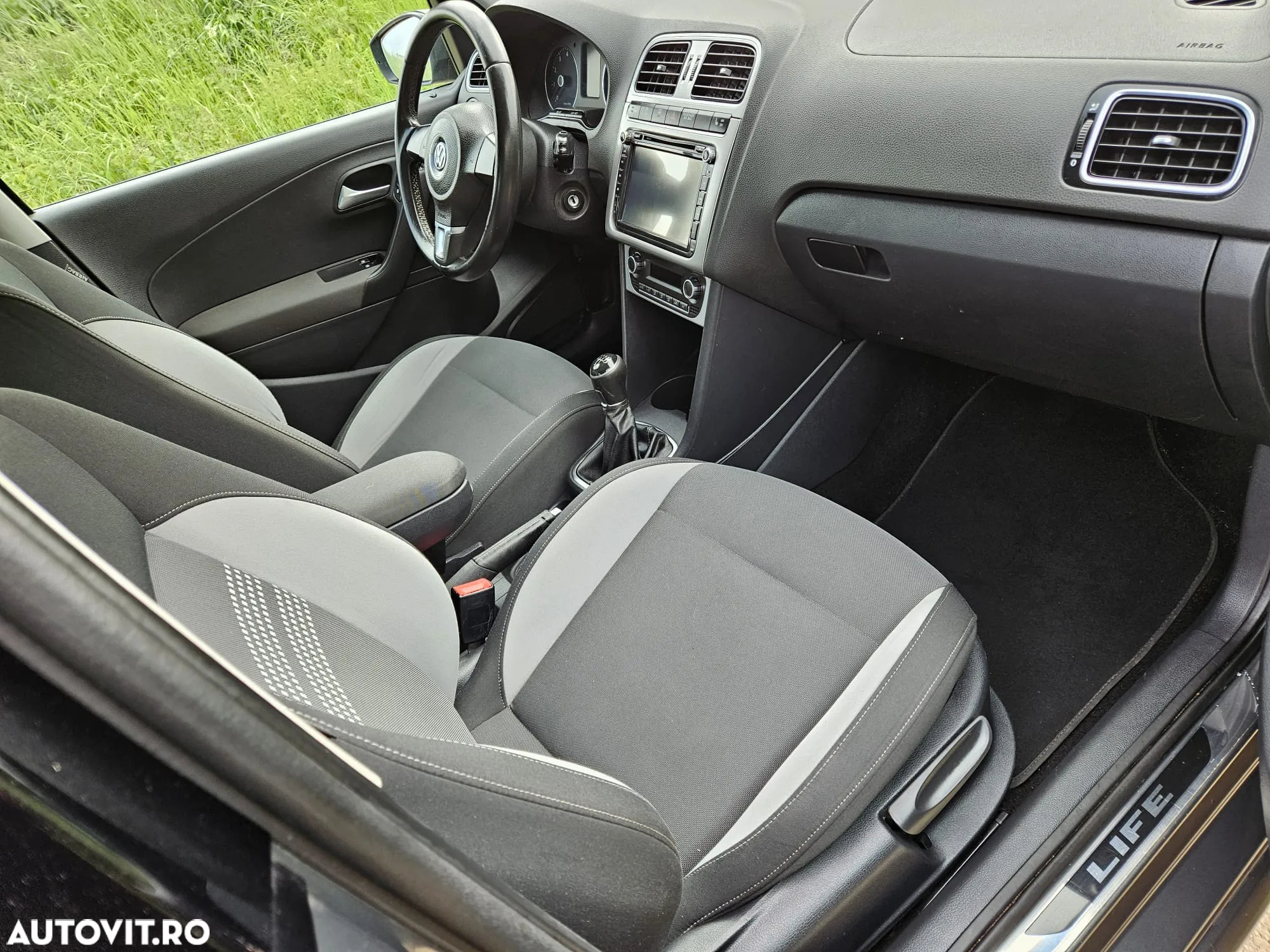 Volkswagen Polo 1.2 Life - 20