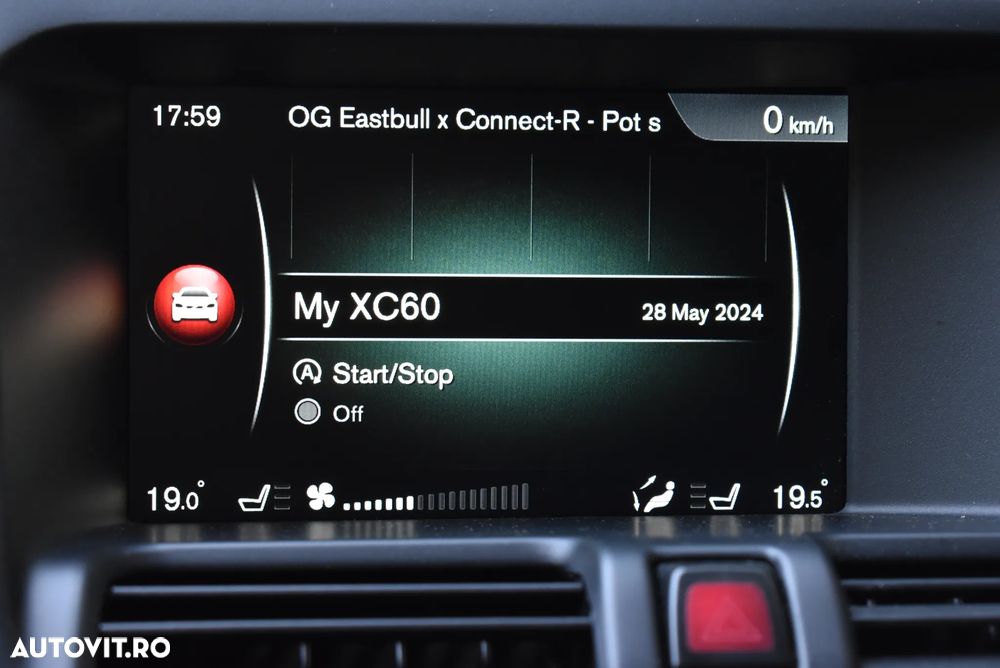 Volvo XC 60 D3 Momentum - 14