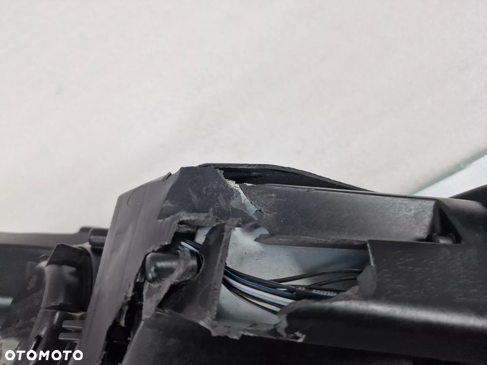 HYUNDAI I30 III 3 LIFT PRAWA LAMPA PRZEDNIA PRZÓD FULL LED , NR 92102-G4XXX / 92102-G4600 , NR AUKCJI LA70 - 13