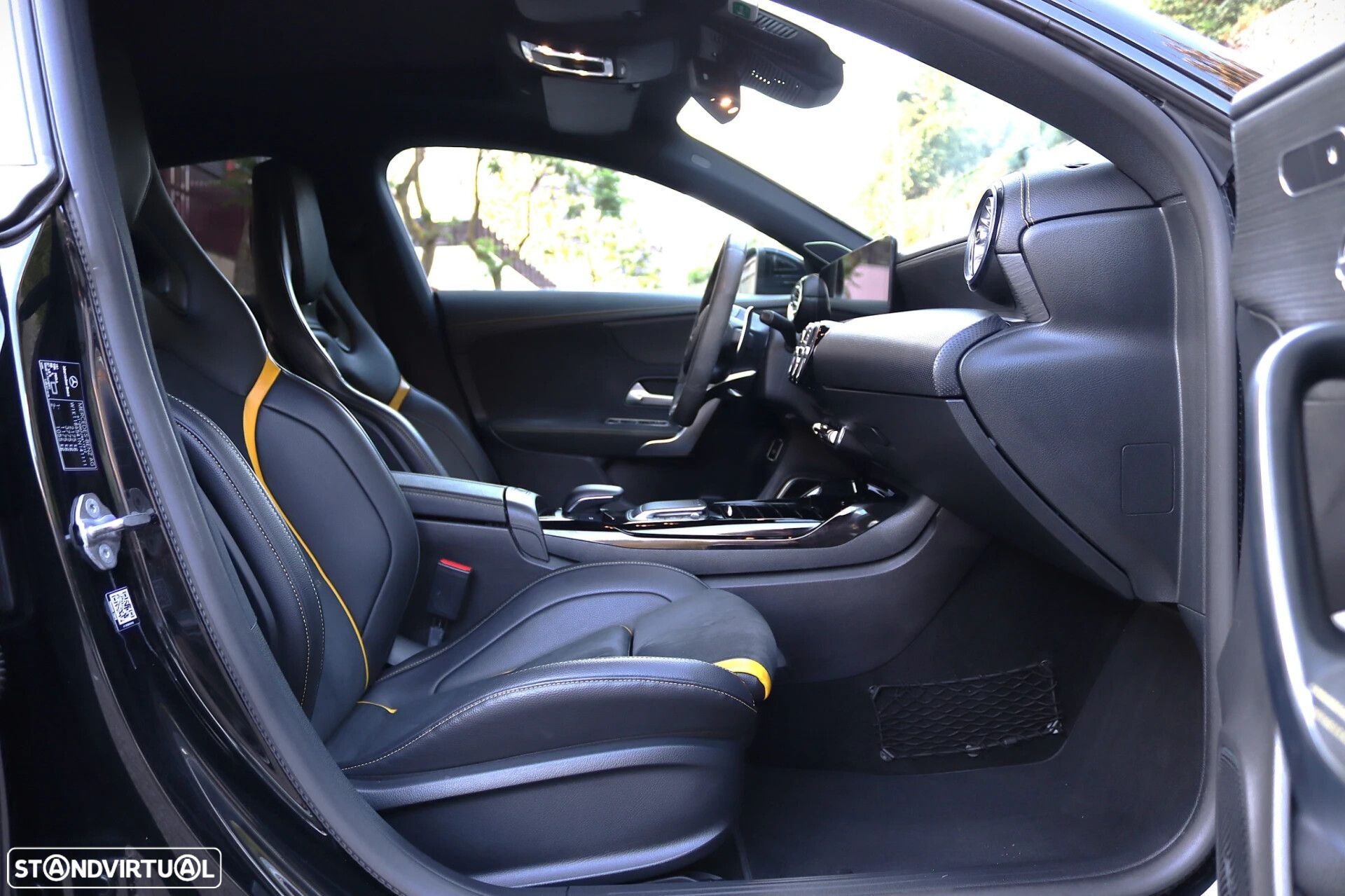 Mercedes-Benz CLA 45 AMG - 28
