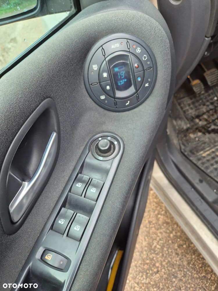 Renault Espace 2.0 dCi Expression - 15